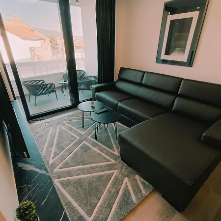 Апартаменты Luxapart Vrbanjusa Old Centar Free Parking *