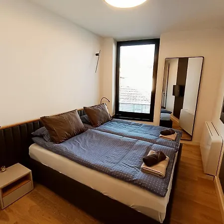 Апартаменты Luxapart Vrbanjusa Old Centar Free Parking