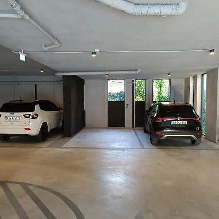 Luxapart Vrbanjusa Old Centar Free Parking Апартаменты