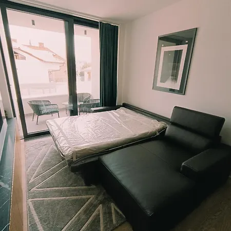 Luxapart Vrbanjusa Old Centar Free Parking Апартаменты *